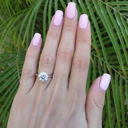 Lab Grown Solitaire Wedding Ring 