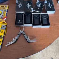 Sarge Knives, Multi tool , NEW