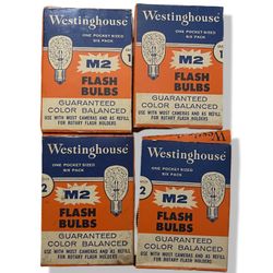 Vintage Lot of 19 Individual Westinghouse Brand  M2 Flashbulbs 