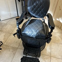 Vintage Theo Koch’s Barber Chair