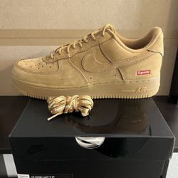 Nike Air Force 1 Low SP x Supreme