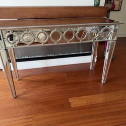 Z Gallery Sophie Console Table