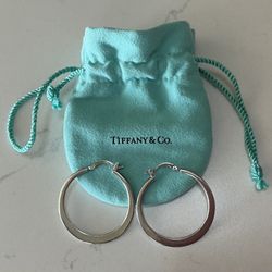 Beautiful Tiffany Hoop Earrings 