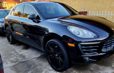 2016 Porsche Macan