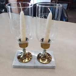 Absolutely BEAUTIFUL LOOKING VINTAGE  BRASS AND MARBLE CANDLE HOLDERS THESE HAVE A really Nice  DESIGN ON THE GLASS  GLOBES 