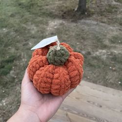 crochet pumpkin
