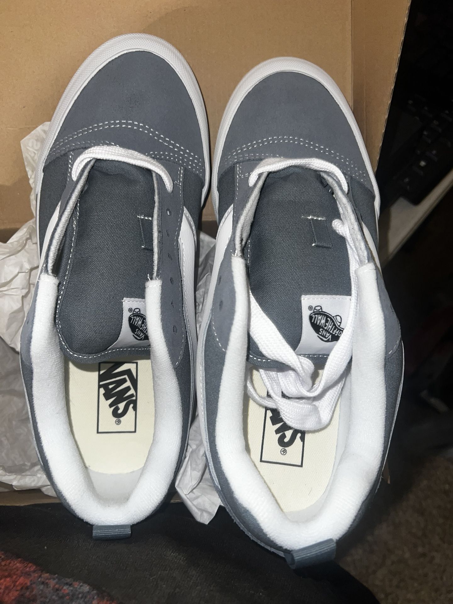 Vans Knu Skool shoe