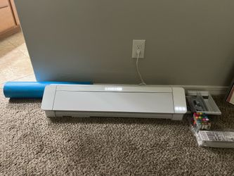 Silhouette cameo 4 pro 24”