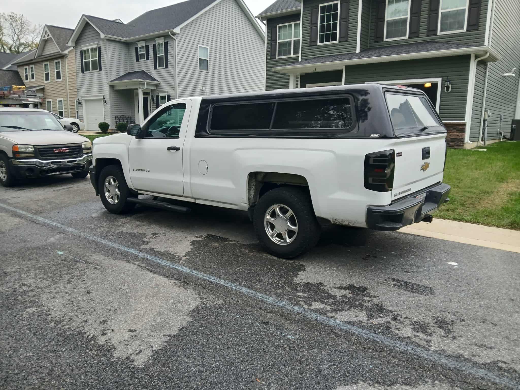 A. R. E. Truck Topper