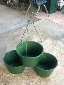 Masetas con colgadera nuevas