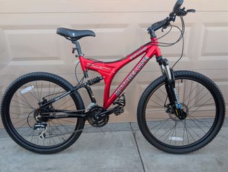 26"MOTOBECANE MOUNTAIN BIKE. LARGE. ALUMINUM. 24 SPEEDS FULL SUSPENSIÓN DUAL DISC BRAKES LIKE NEW WITH FRESHLY TUNE 👌🏼