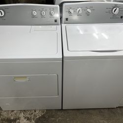 Kenmore Set Washer And Gas Dryer 