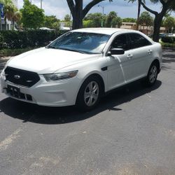 2014 Ford Taurus