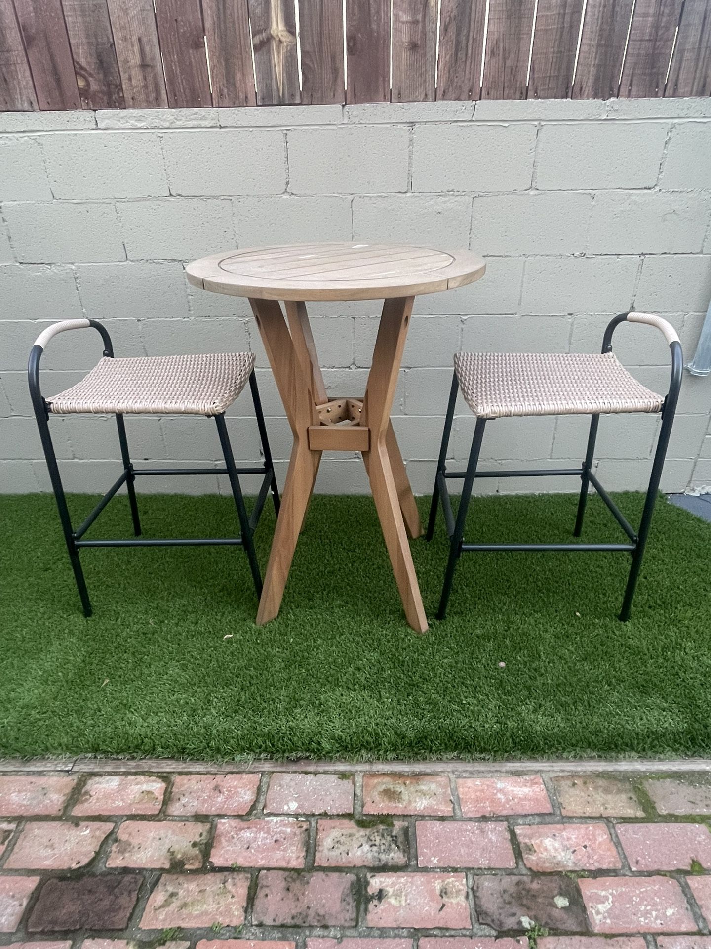 WOODEN OUTDOOR PATIO DINING TABLE w/ CHAIRS