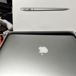 Max Book Air