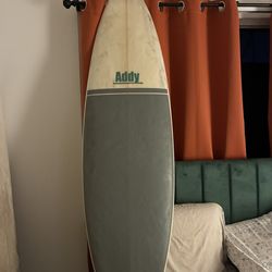 5’10” Fish surfboard