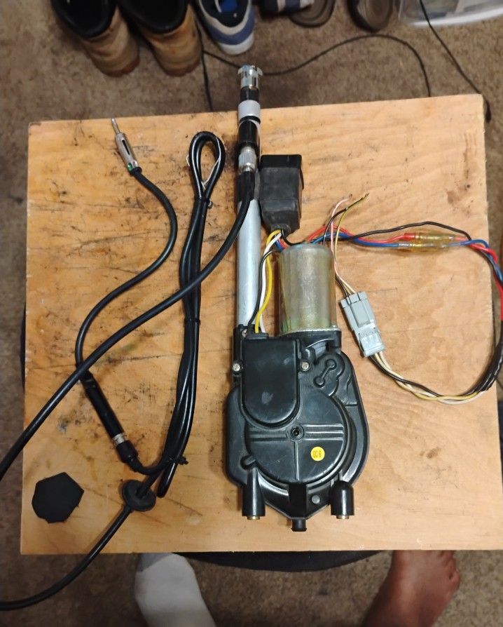 Universal Power Antenna