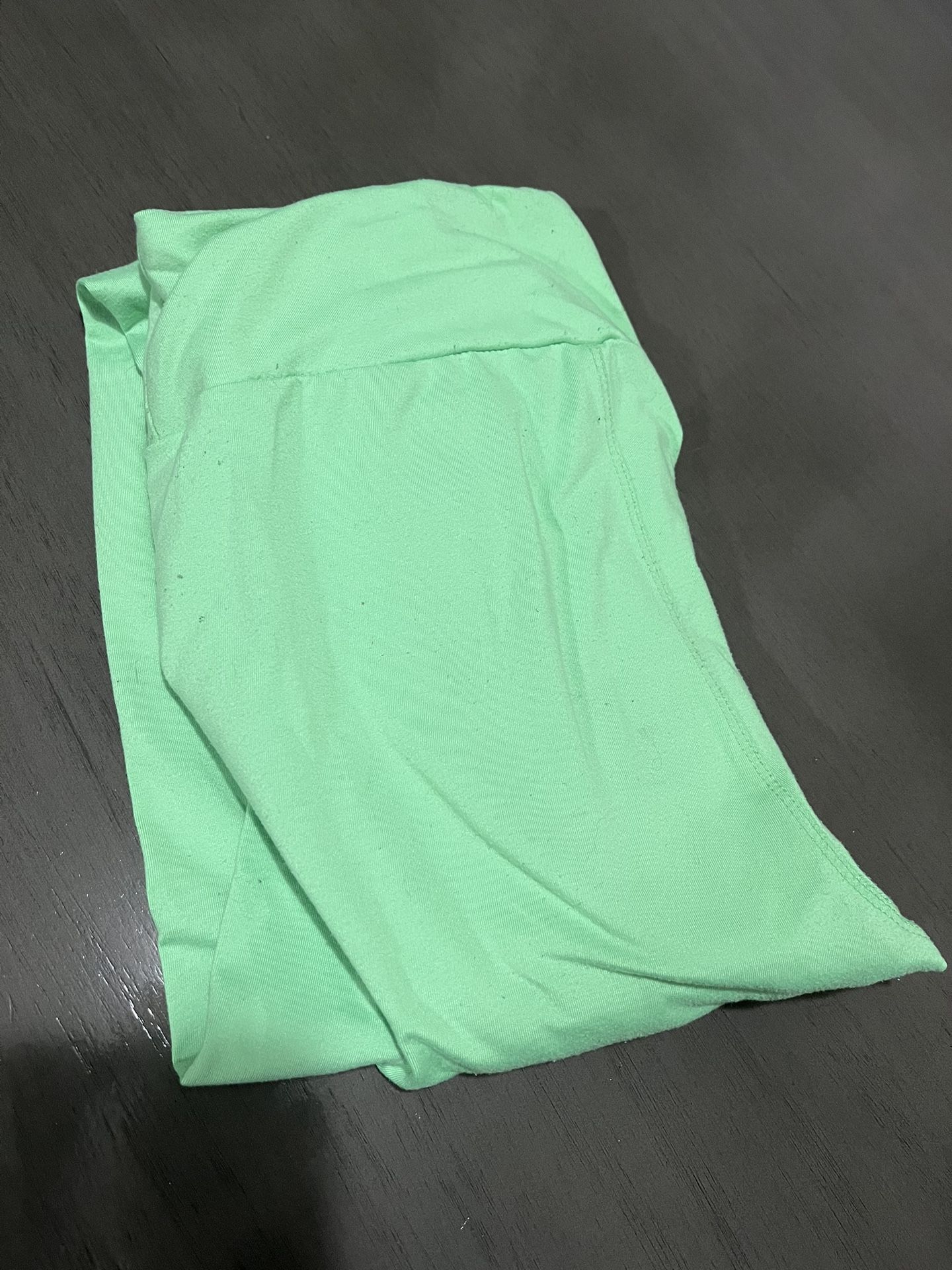 Like Green Lularoe Leggings