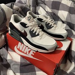 Airmax size 10.5