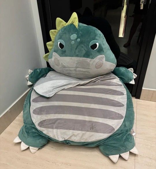 kids big floor cushion Is Brand New My Baby He Only Use 3 Month