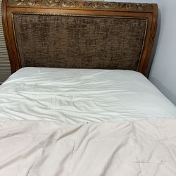 Full wood bed set