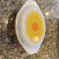 Vintage Pyrex Sunflower Orange Daisy Set