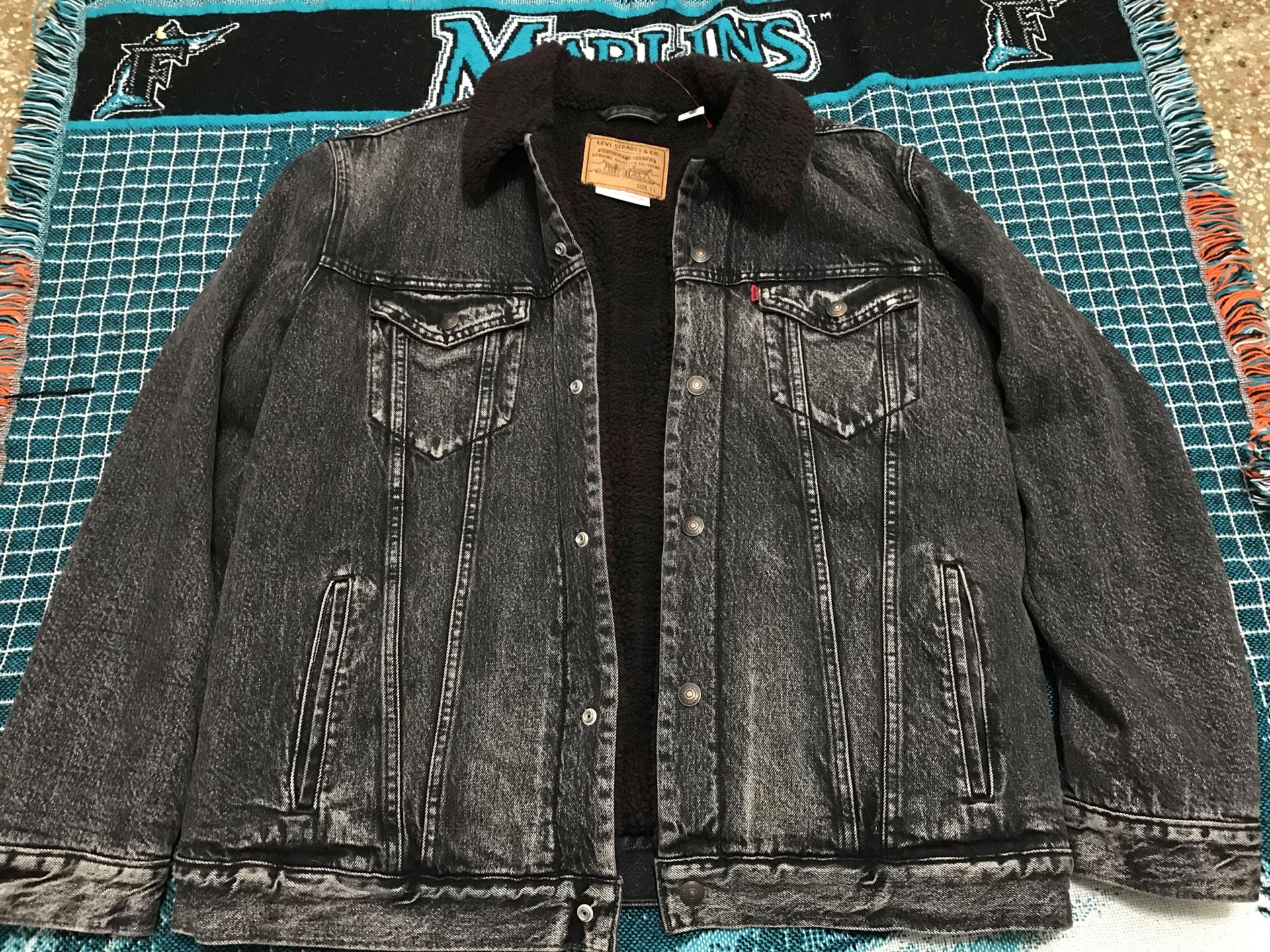 Levi's x Justin Timberlake Sherpa denim jacket for Sale in Fort Lauderdale,  FL - OfferUp