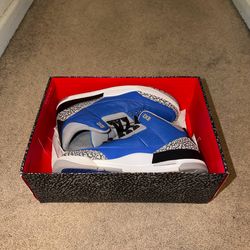 Jordan 3 Varsity Royal Size 10.5 $150‼️