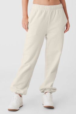 Alo Yoga Accolade Sweatpants XXS (00-0) Bone