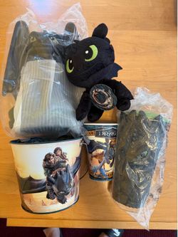 How to train your dragon movie popcorn bucket sipper tumbler plush