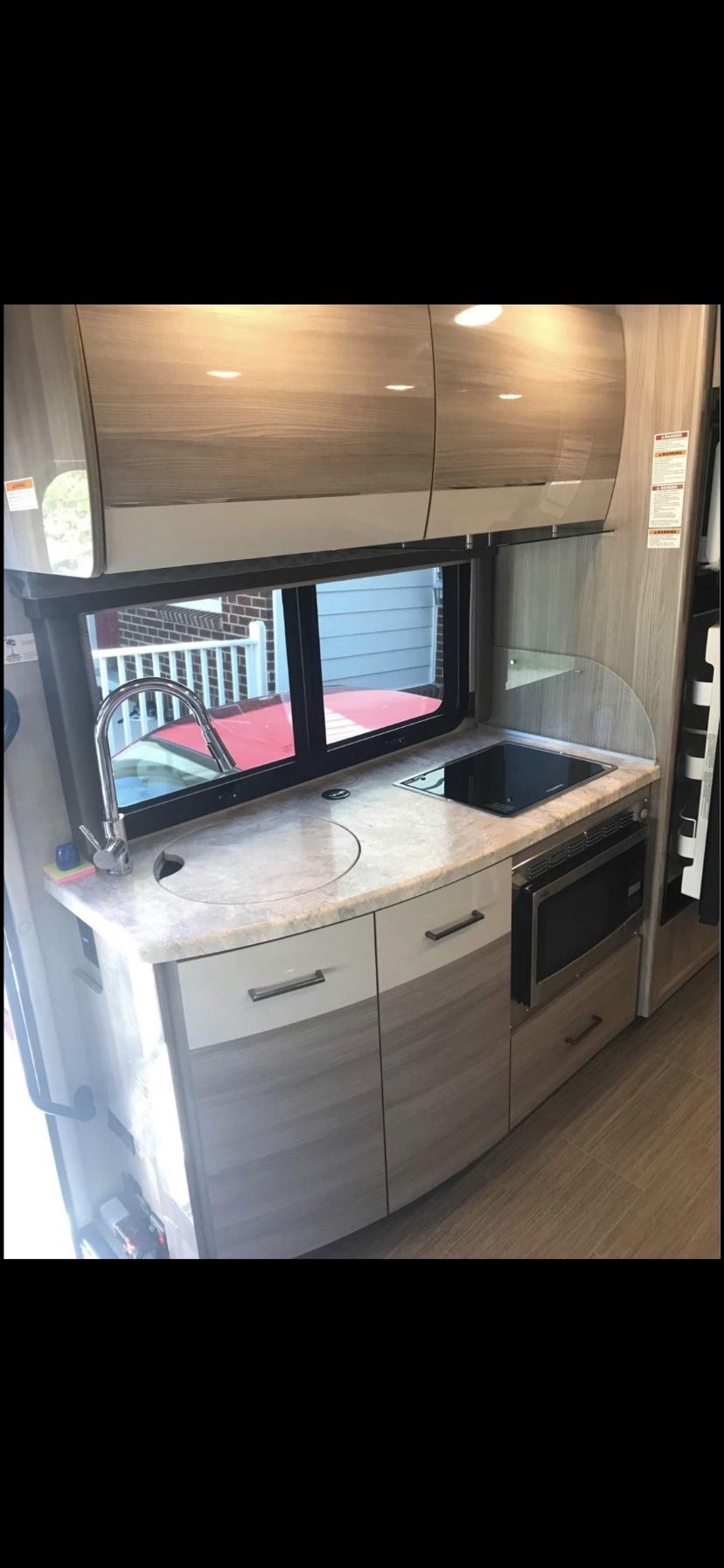 Luxury 2023 Thor Delano Motorhome For Sale 5k Miles for Sale in Oviedo