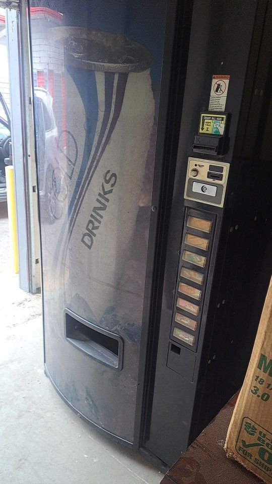 SODA machine $125 Obo