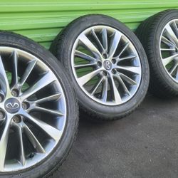 Wheel 18 5  Lugs 5x114.3 Like New Tires And Rims 