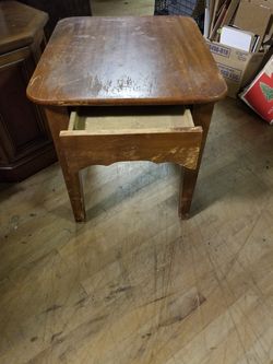 End table with drawer