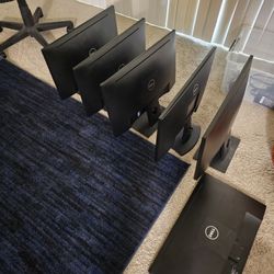 6 Dell Computer Monitors. 