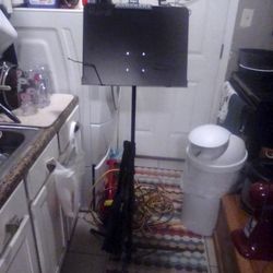 Ramzi Music Stand 25.00 Each