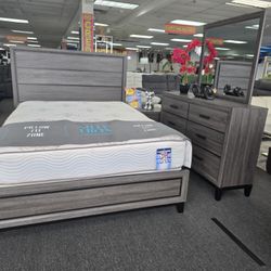 BLOWOUT LIQUIDATION FURNITURE SALE(beautiful 5pc bedroom set) 45% OFF
