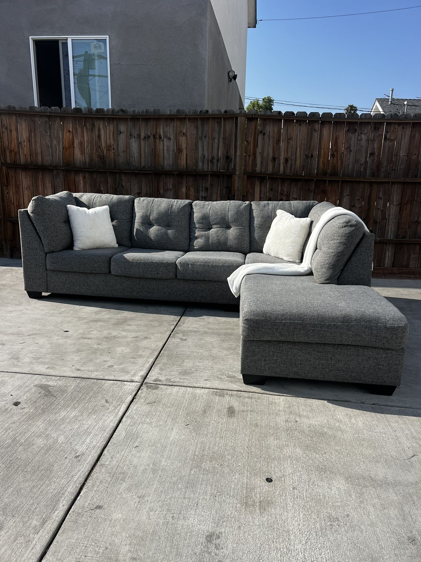 Grey Arrowmask Sofa Sectional
