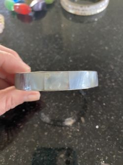 Women’s Abalone shell bracelet