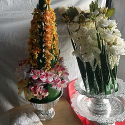Flower pieces with tray