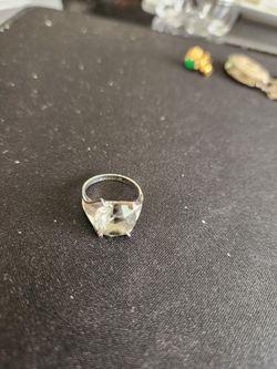 14kt 5 carat cubic zirconia ring size 5