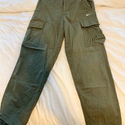 Army Green Nike Ripstop Cargo Pant, Men’s Medium