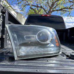 2014 Ram 1500 Driver Side Projector Headlight