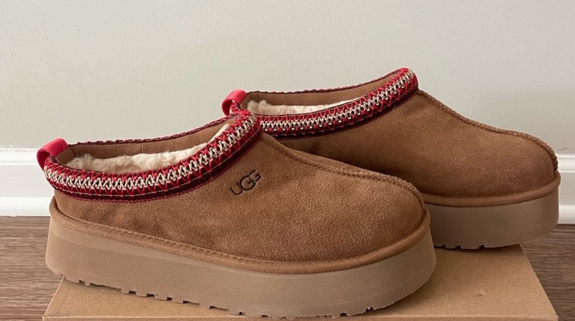 UGG Tasman Platform Clogs Size 7 Woman's New