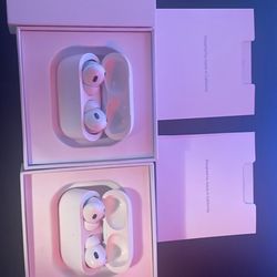 (2x)“Negotiable” Small bulk deal  of AirPods Pro Gen 2 Pro with Active Noise Cancellation 