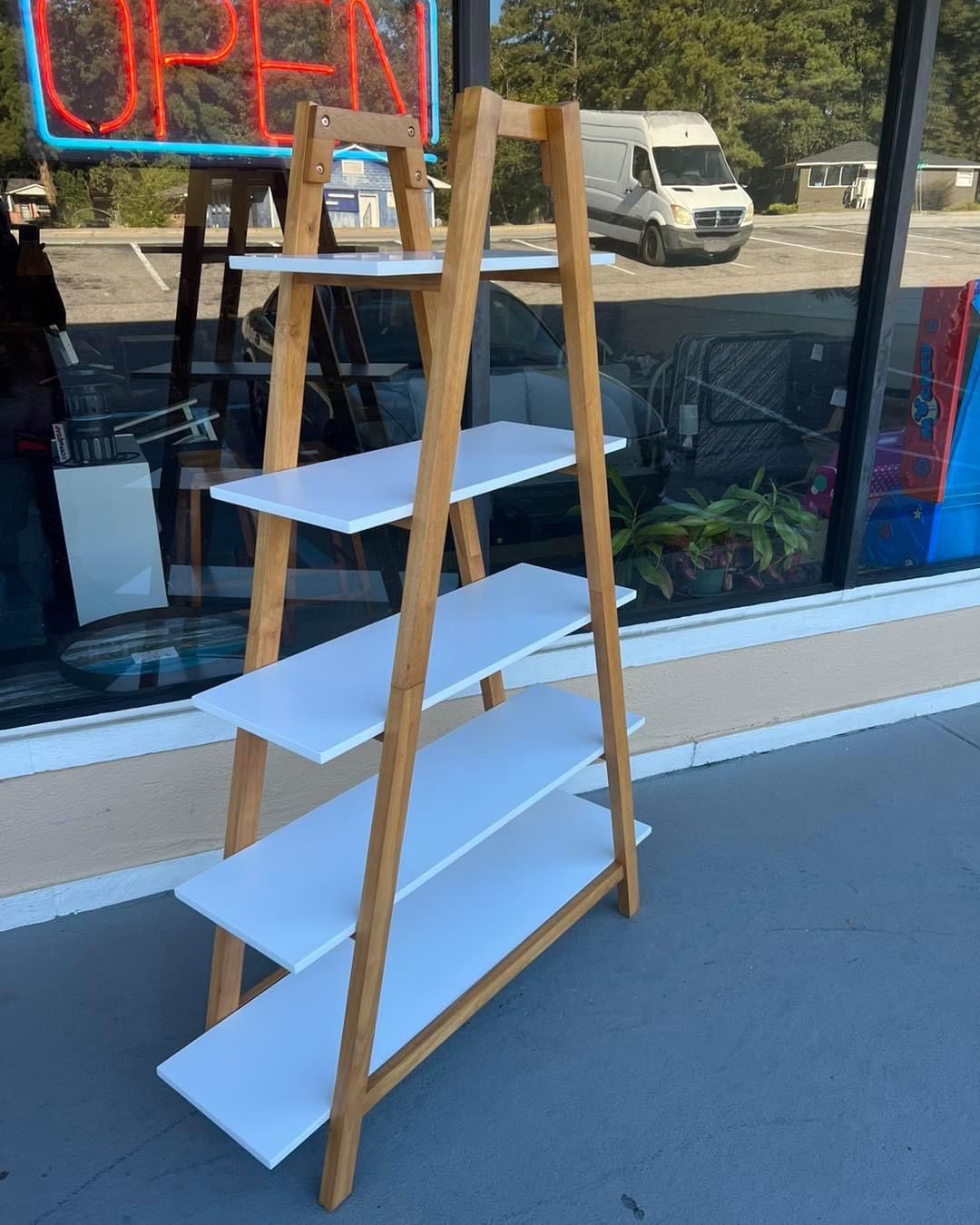 New Modern 5-shelf Ladder Bookcase, White/Natural  