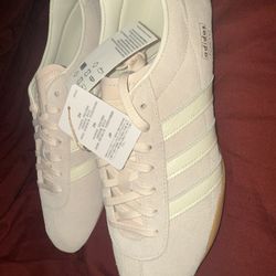 Adidas Tokyo Size 12 New In Box Pink