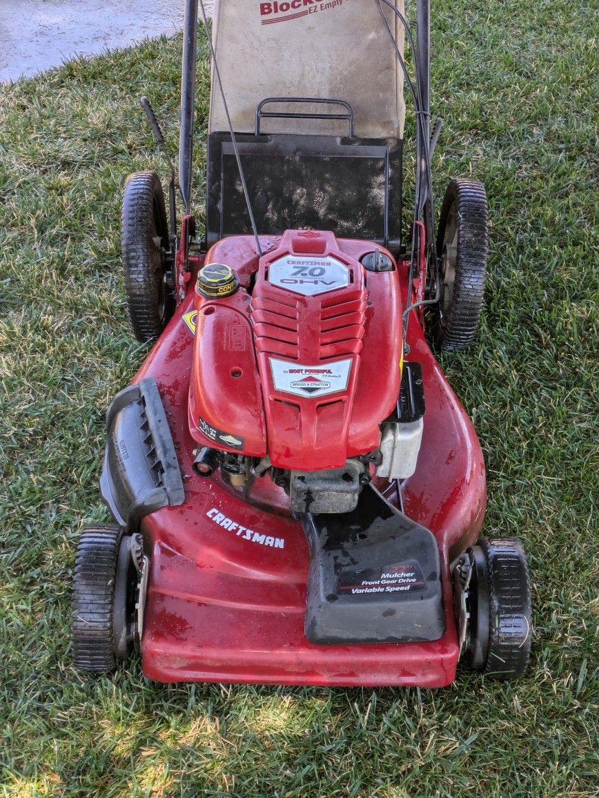 22-in Craftsman 7.0 Dhv Self-propelled Lawn Mower