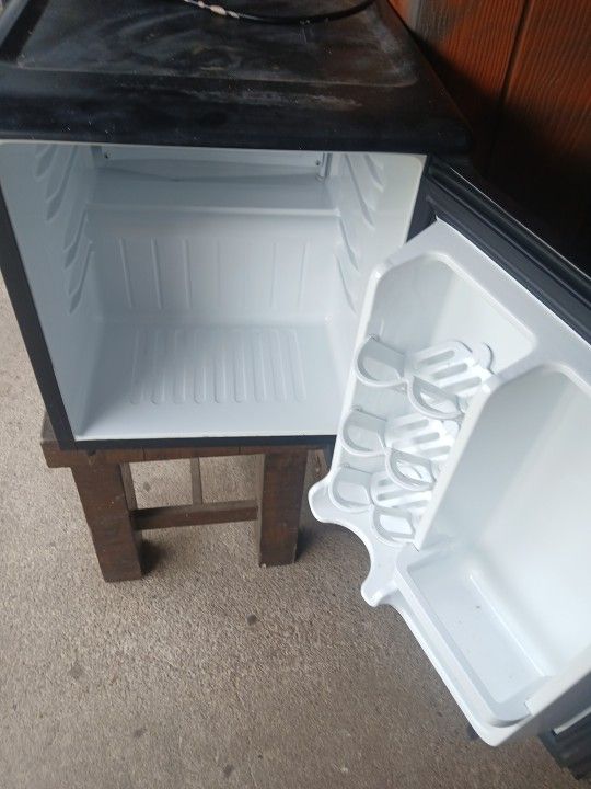 Danby Fridge It Works #Mini Fridge