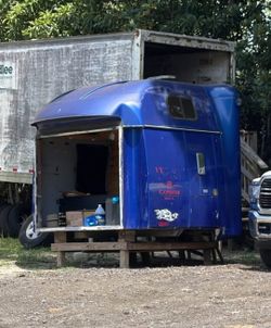 Semi cabin